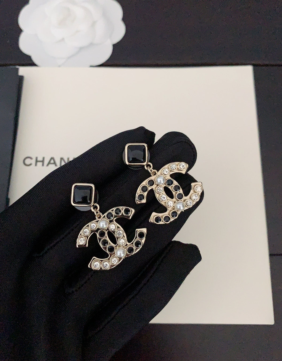 Chanel Black Crystal Earrings - 18K Yellow Gold