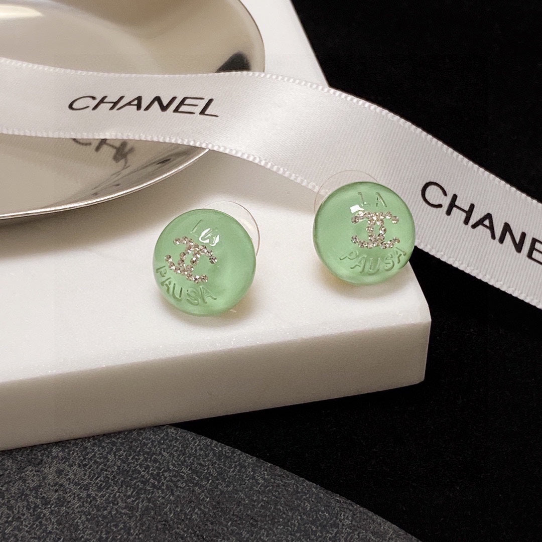 Chanel Green Earrings - 18K Yellow Gold