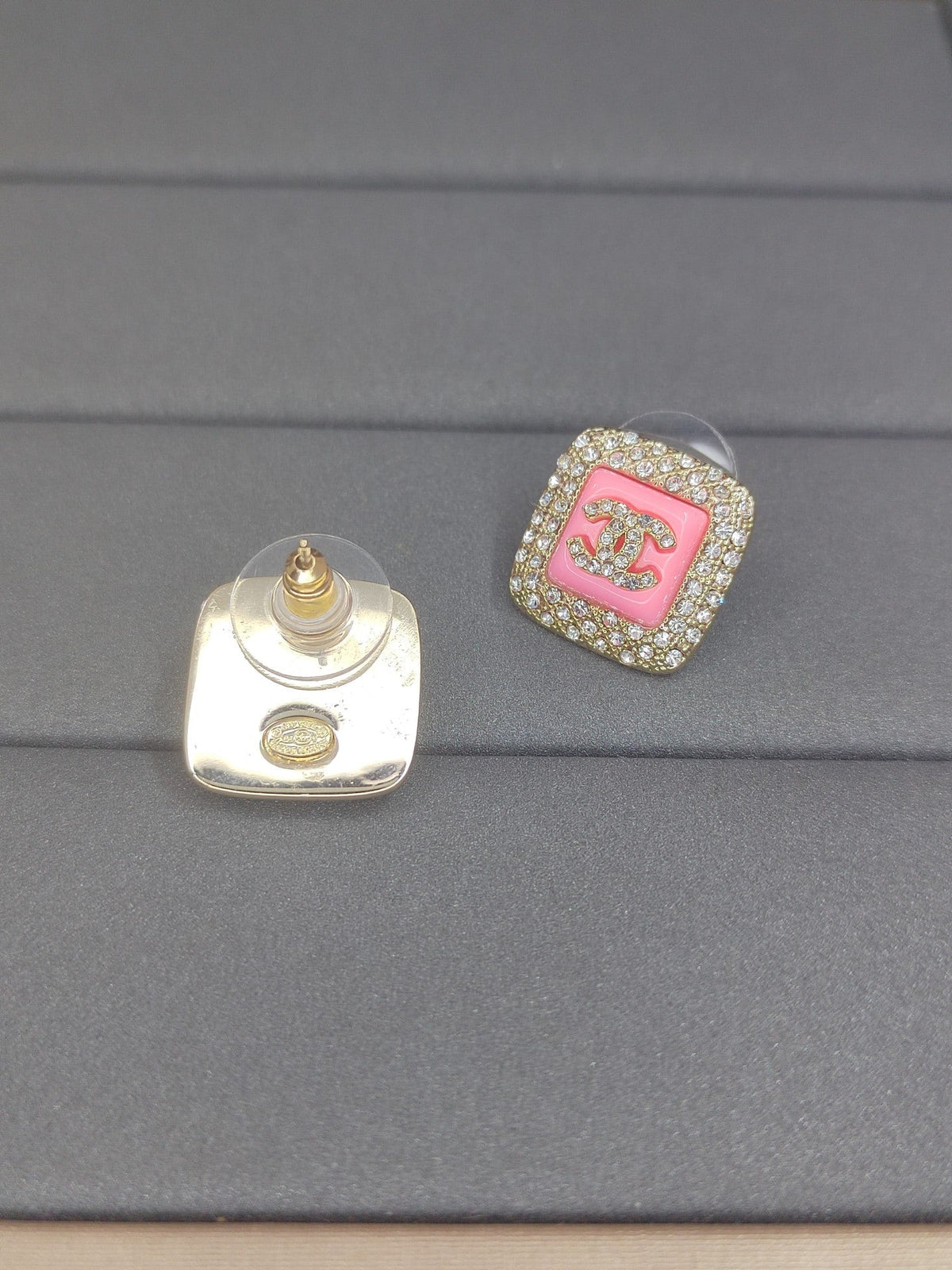 Chanel Diamond Square Pink Earrings - 18K Yellow Gold