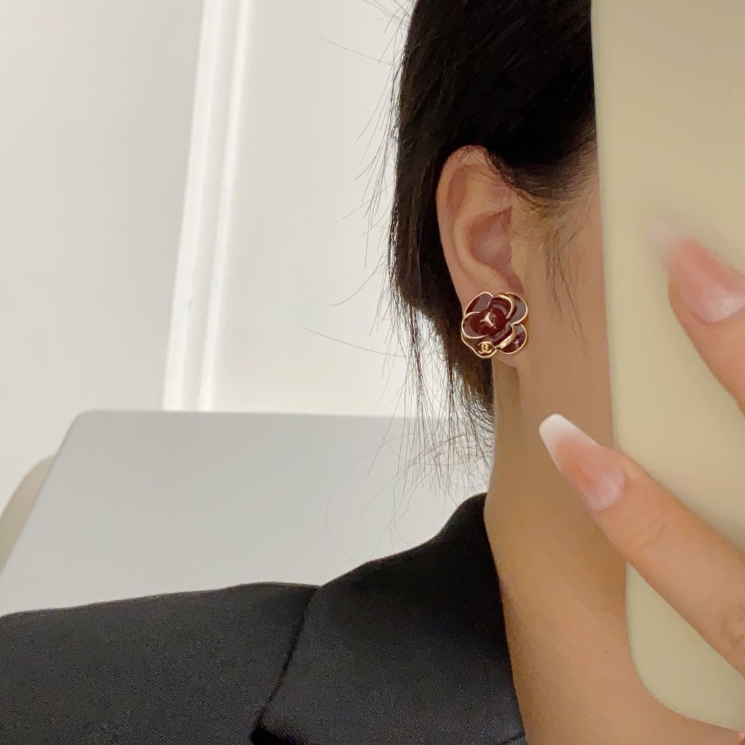 Chanel Camellia Earrings - 18K Yellow Gold