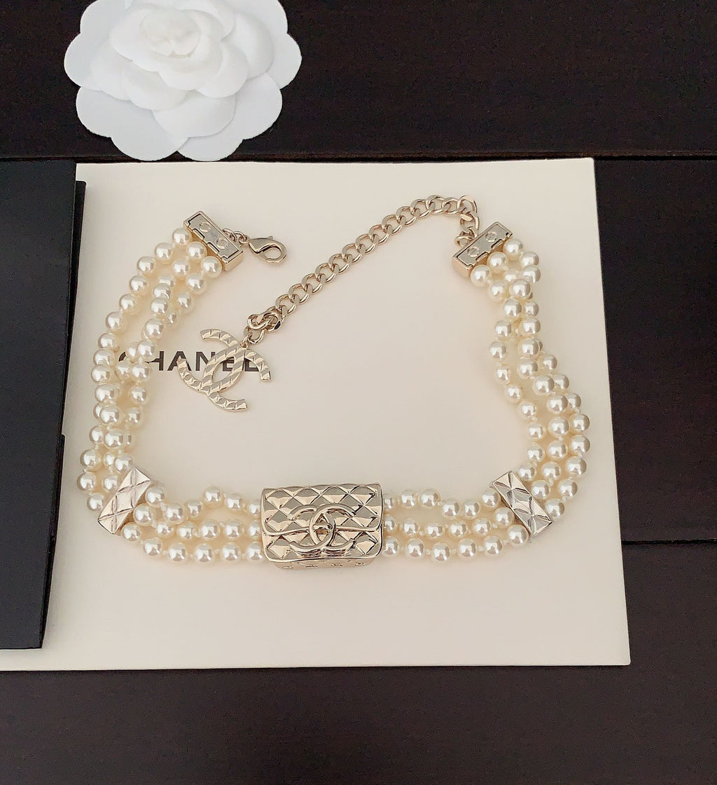 Chanel Bag Pearls Chain Necklace