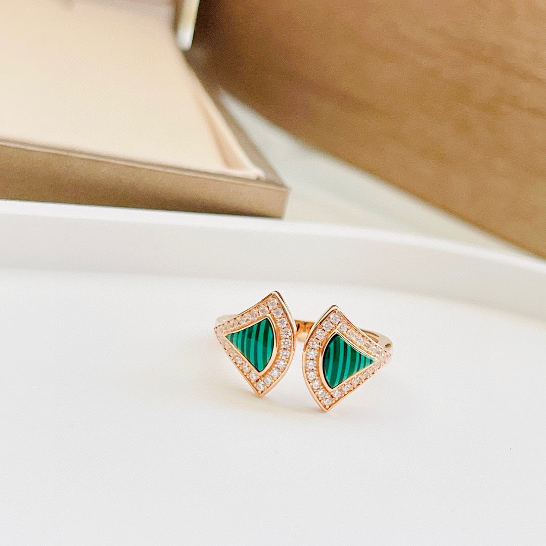 Bvlgari Dream Malachite Ring - 18K Rose Gold