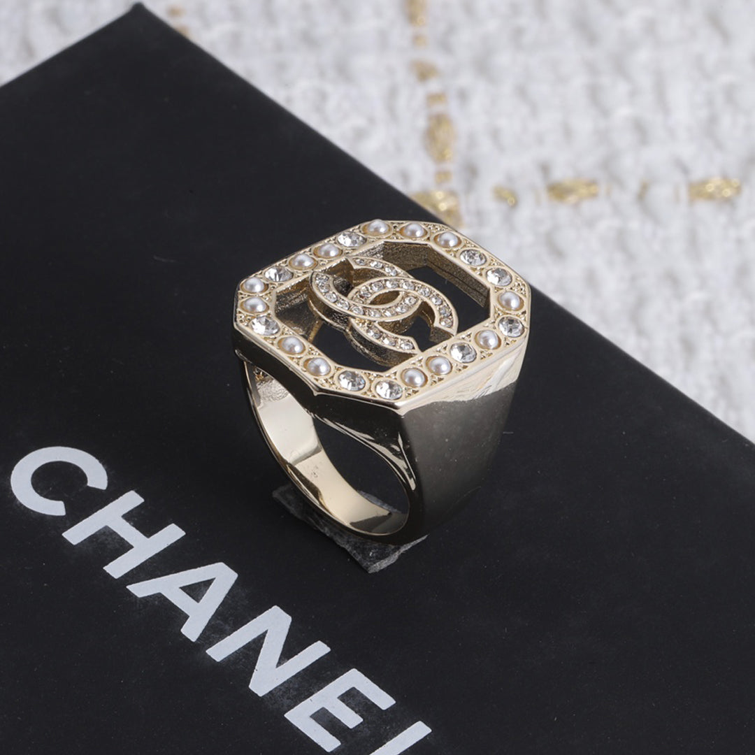 Chanel Diamond Ring - 18K Yellow Gold