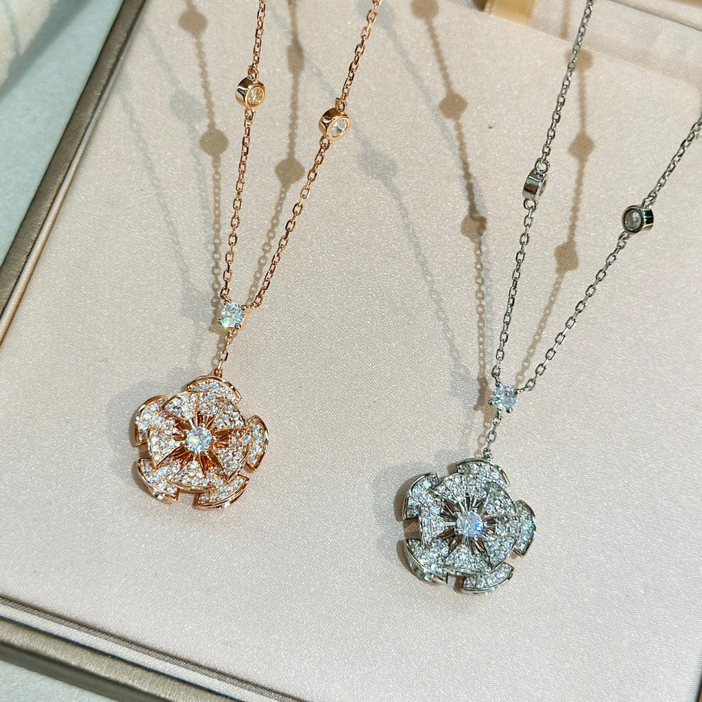 Bvlgari Dream Moissanite Necklace - 18K Gold