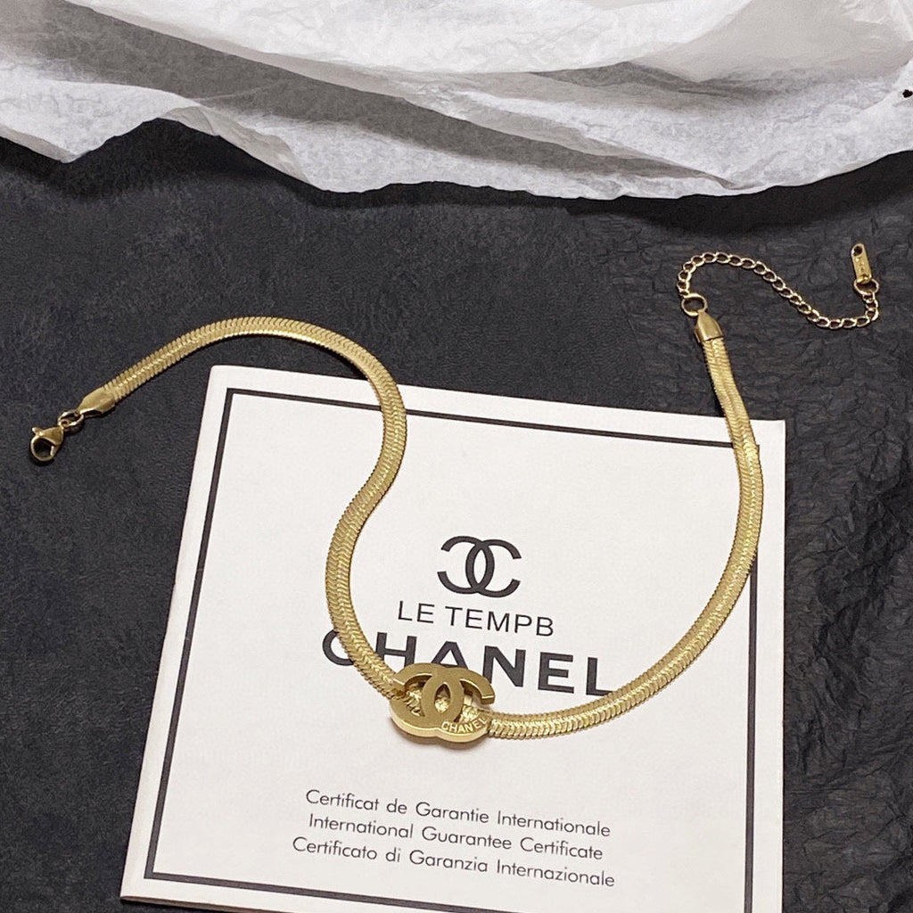 Chanel Gold Chain Choker Necklace
