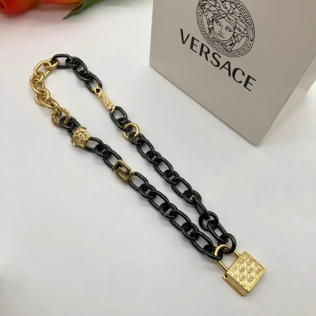 Celine Triomphe Ver Chain Necklace