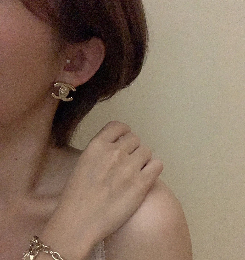 Chanel Earrings - 18K Yellow Gold