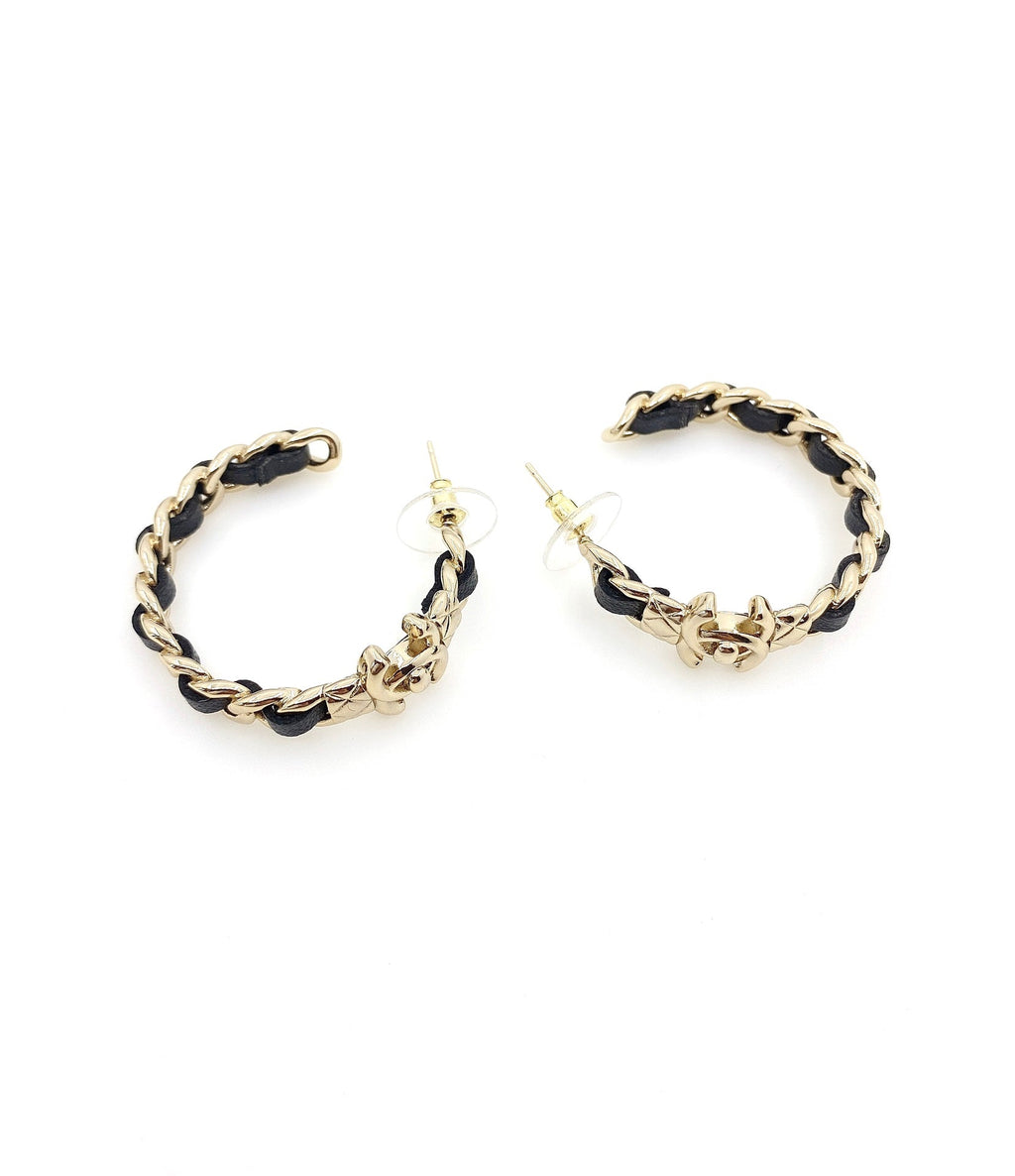 Chanel Circle Leather Earrings - 18K Yellow Gold