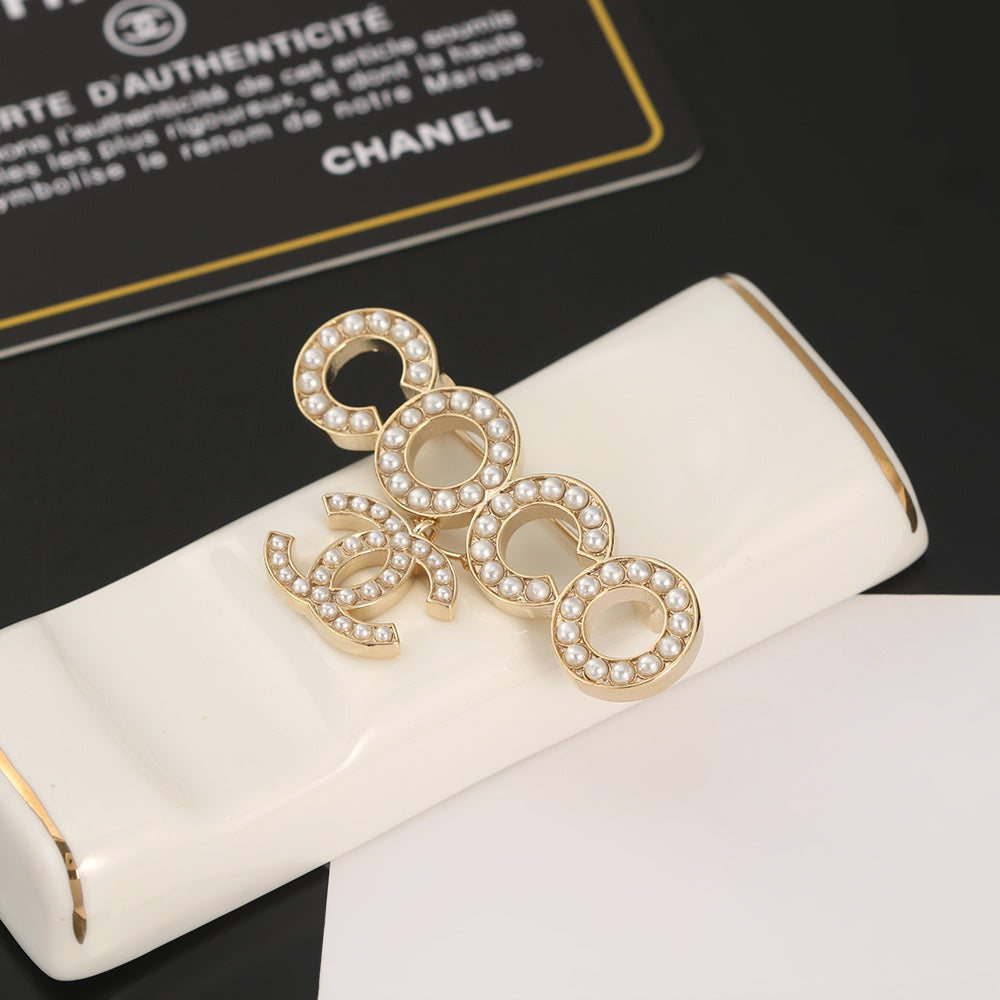 Chanel Coco Crush Pearl Brooch