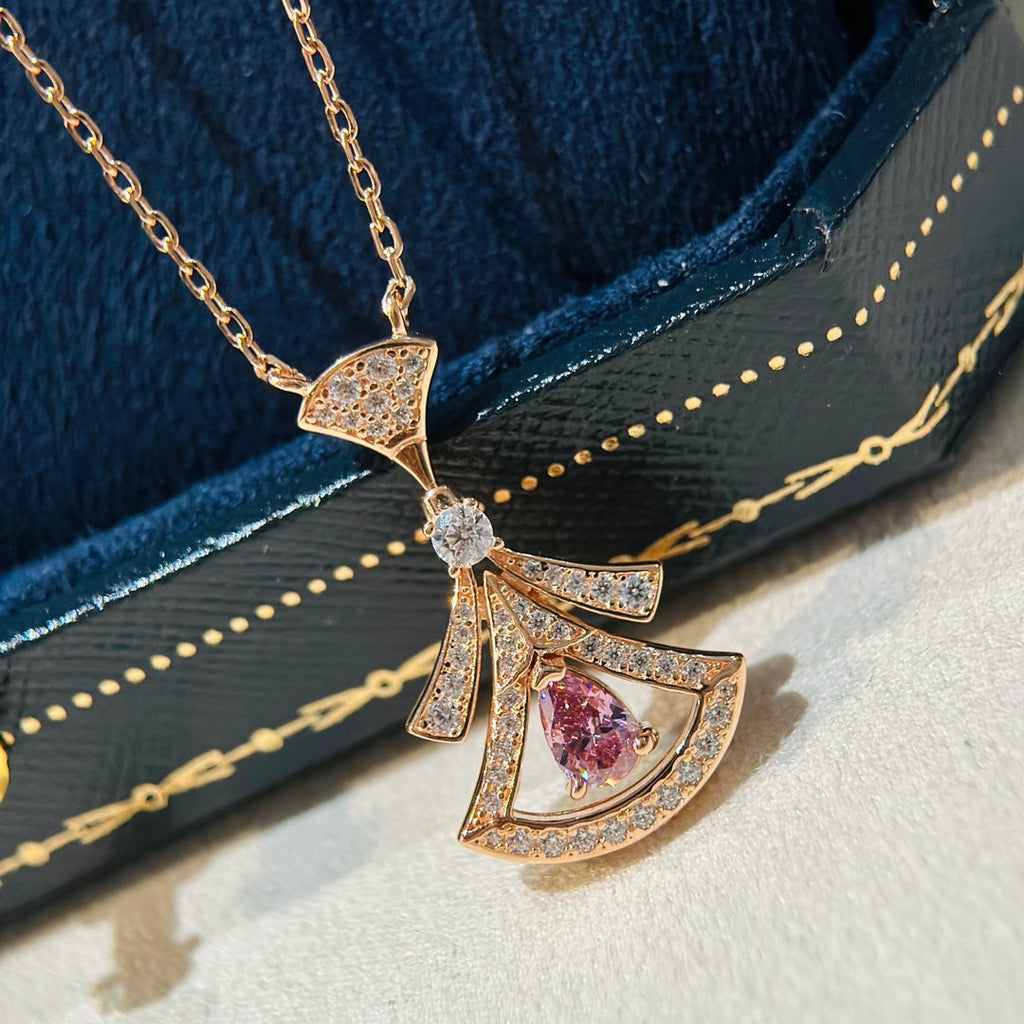 Bvlgari Dream Moissanite Necklace - 18K Gold