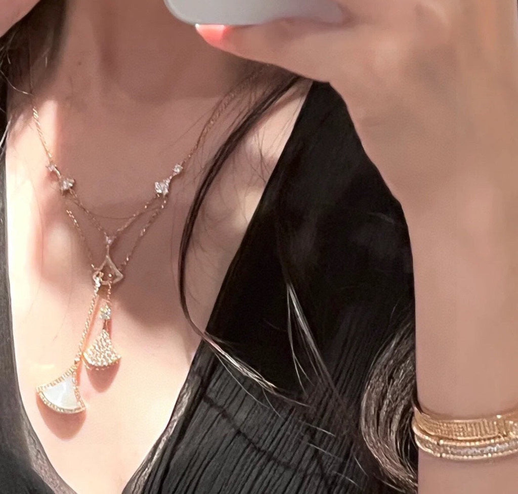 Bvlgari Dream Pearl Necklace - 18K Gold