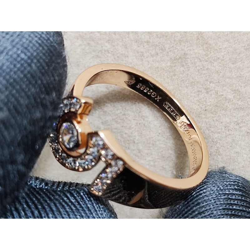 Chanel No.5 Diamond Ring - 18K Gold