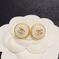 Chanel Pearl Vintage Earrings - 18K Yellow Gold