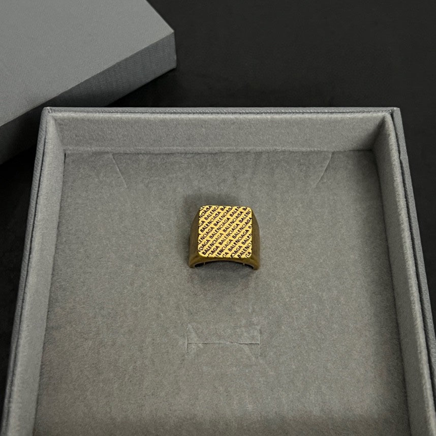 Balenciaga Ring - 18K Gold