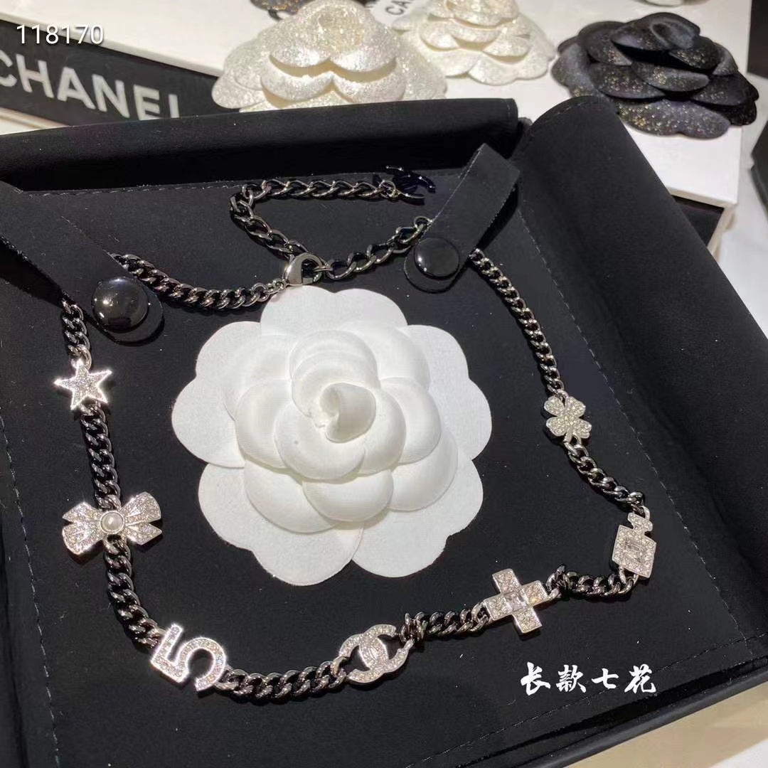 Chanel No.5 Perfume Bottle Pendant Necklace