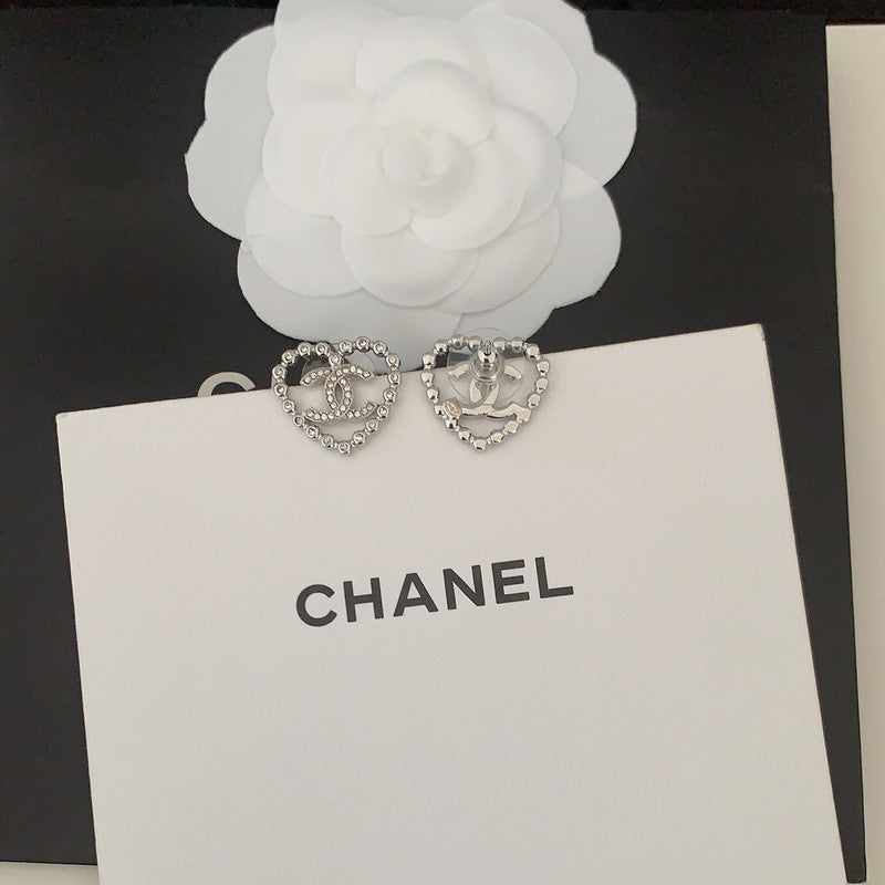 Chanel Black Heart Diamond Earrings - 18K White Gold