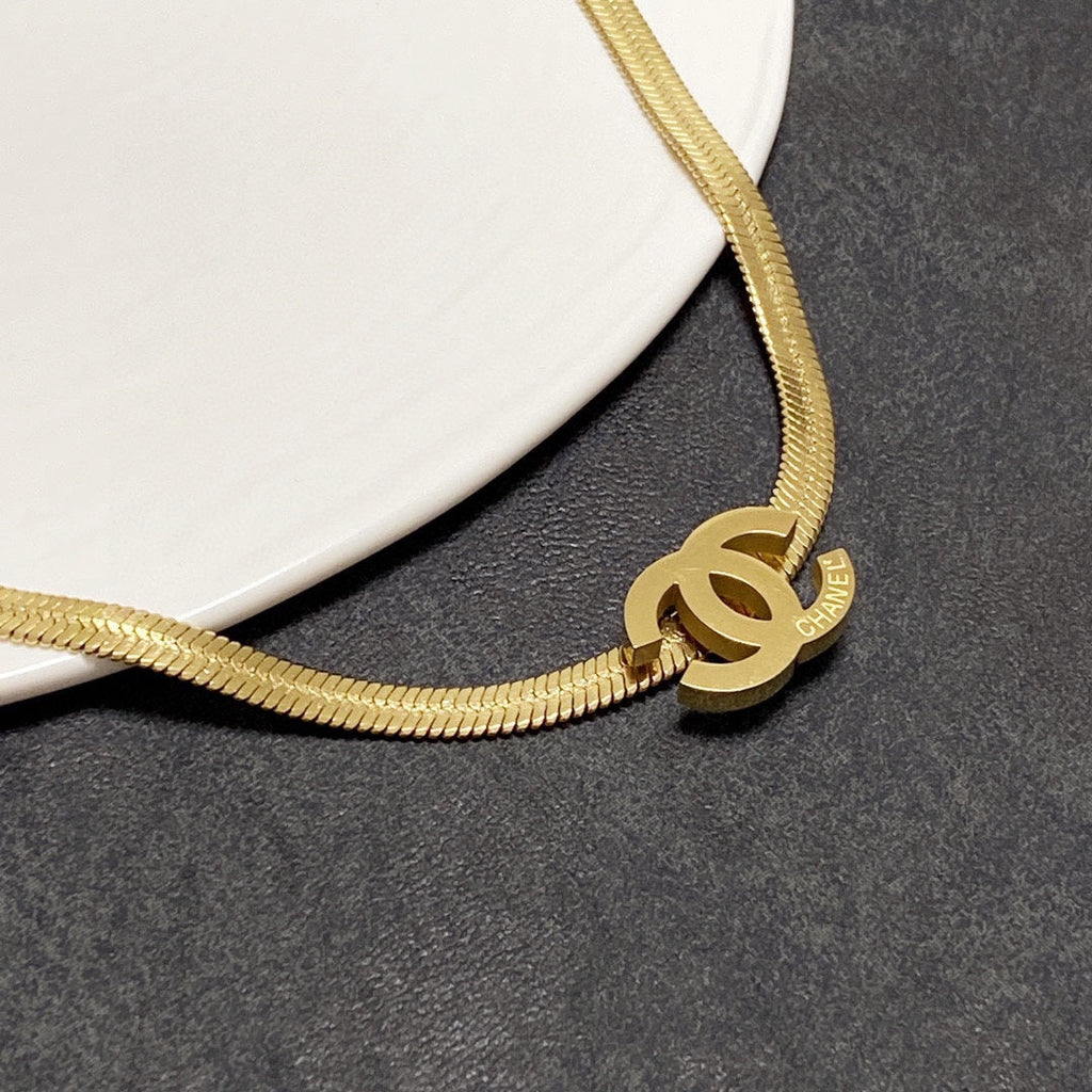 Chanel Gold Chain Choker Necklace