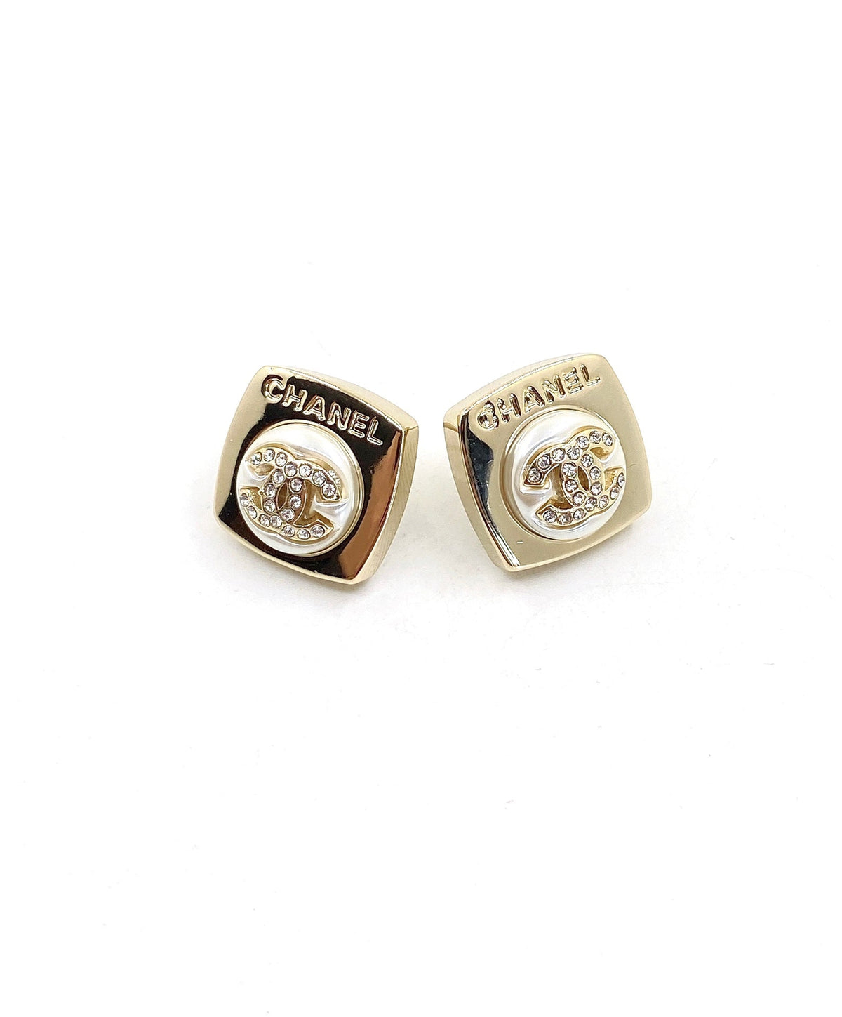Chanel Diamond Square Earrings - 18K Yellow Gold