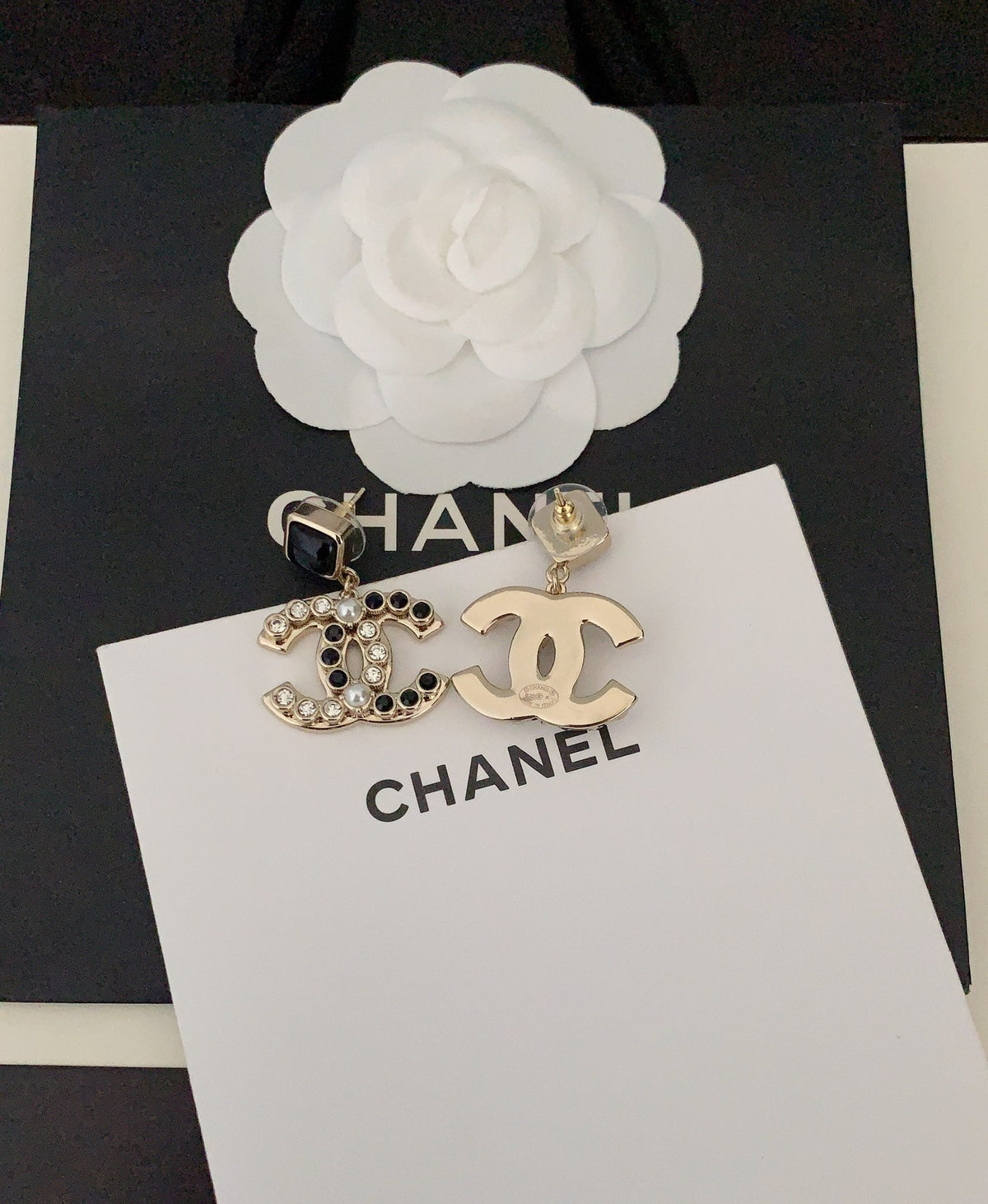 Chanel Black Crystal Earrings - 18K Yellow Gold