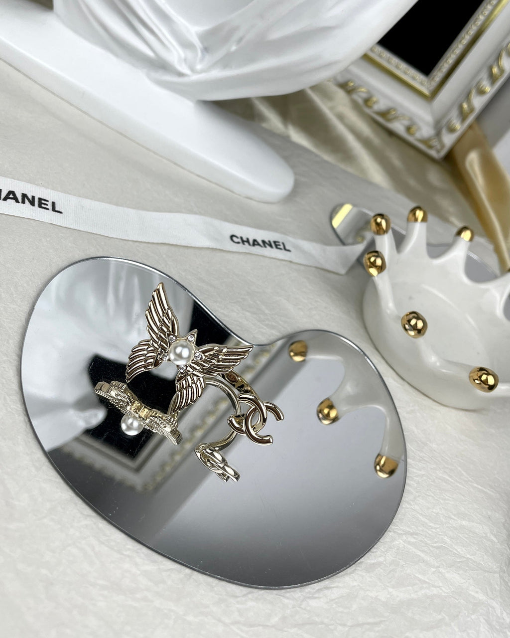Chanel Butterfly Open Ring - 18K Yellow Gold
