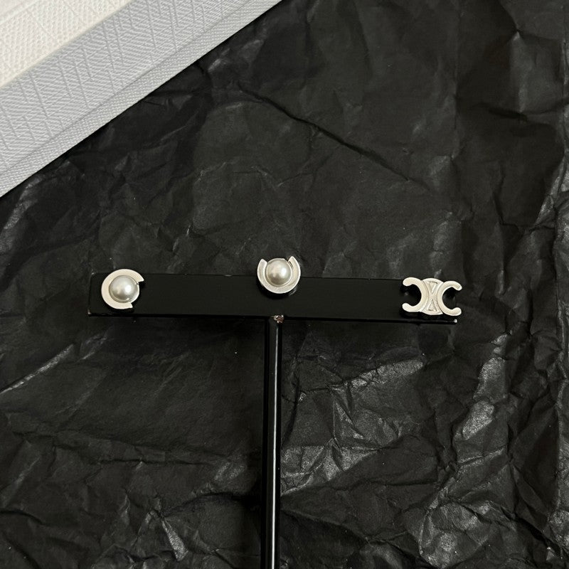 Celine Pearl Earrings - 18K Gold