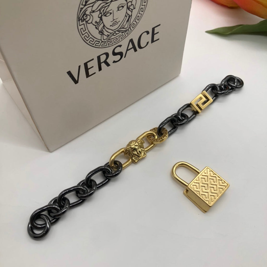 Celine Triomphe Ver Chain Bracelet
