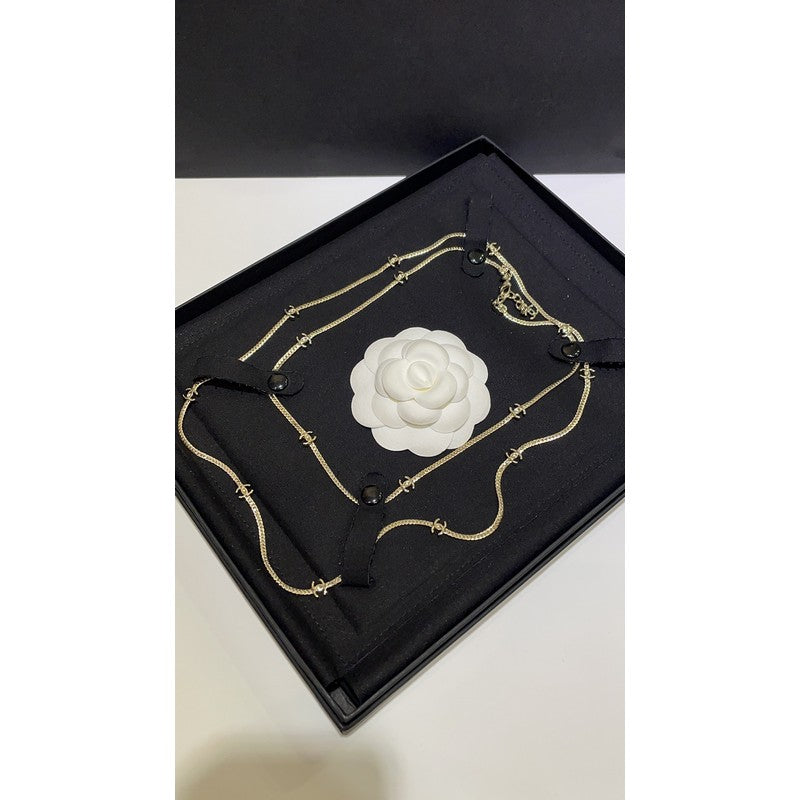 Chanel 24B Flowers Long Necklace