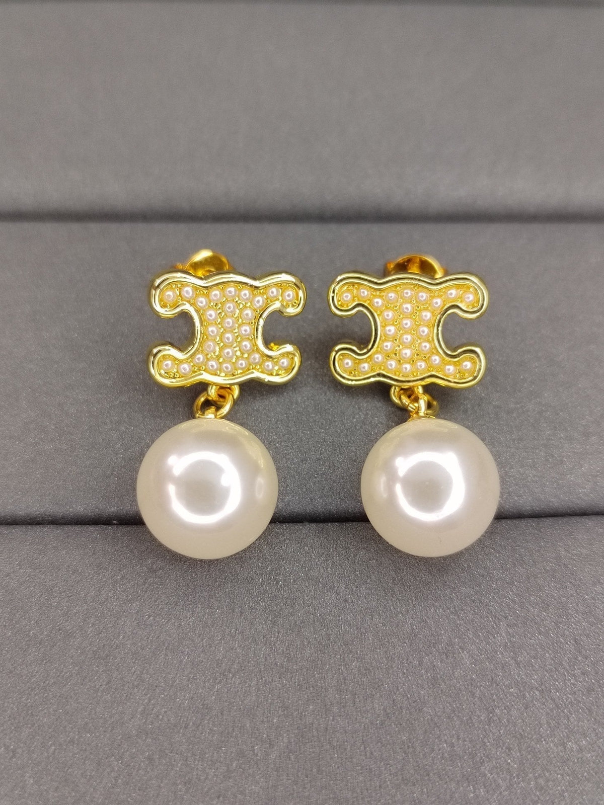 Celine Triomphe Pearl Earrings - 18K Yellow Gold