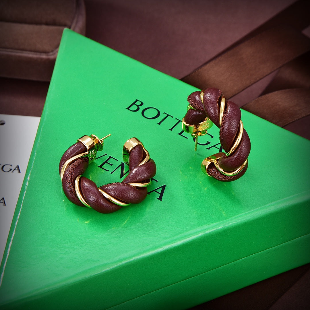 Bvlgari Brown Earrings - 18K Yellow Gold
