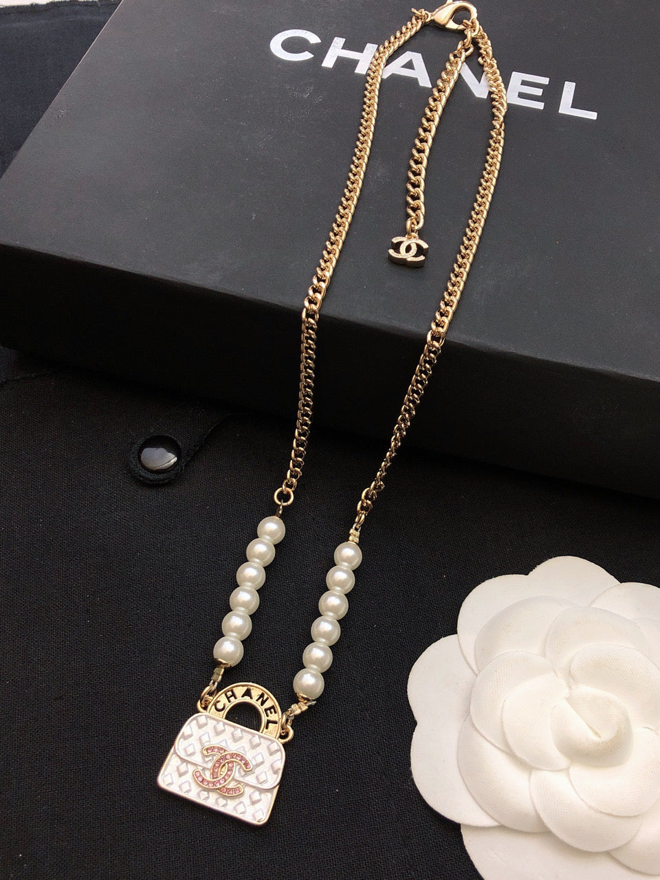 Chanel Pearls Bag Pendant Necklace