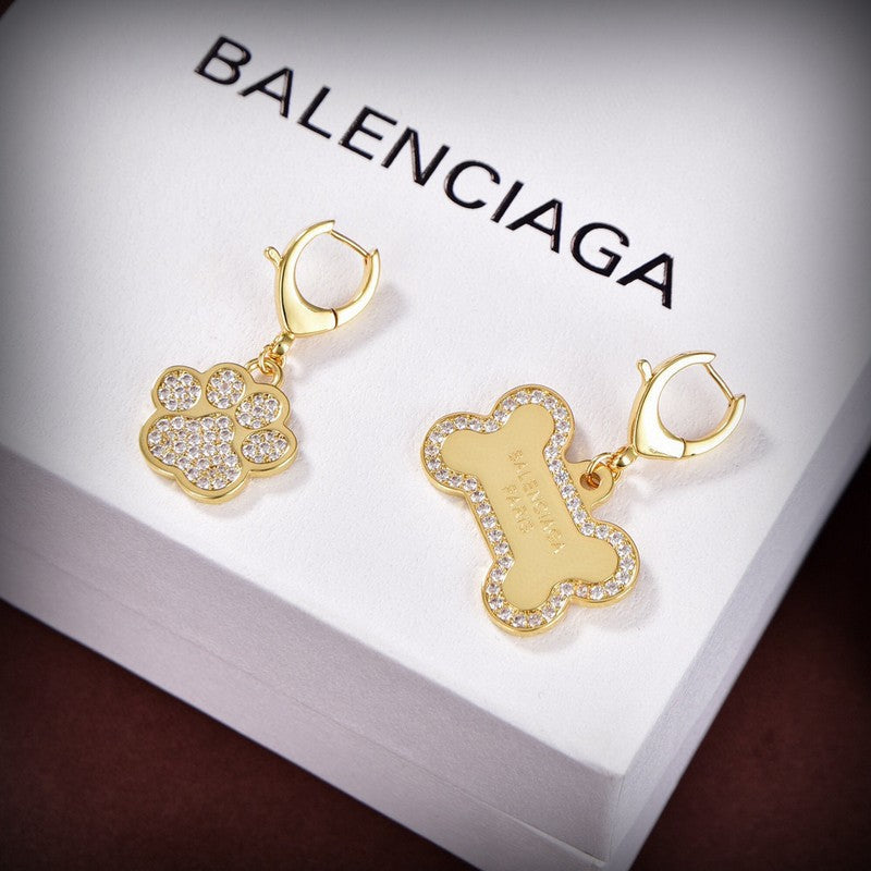 Balenciaga Diamond Earrings - 18K Yellow Gold