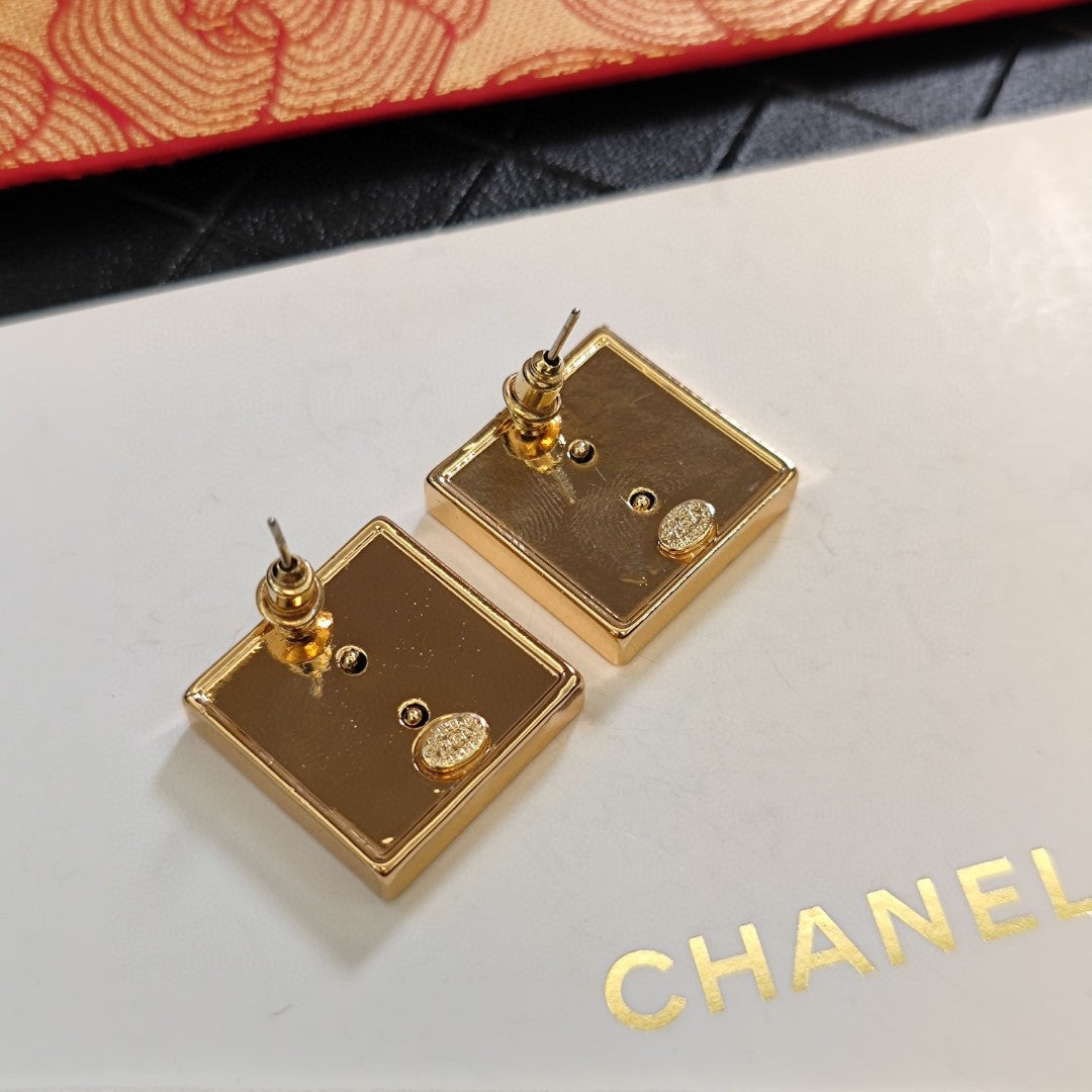 Chanel Black Square Earrings - 18K Yellow Gold