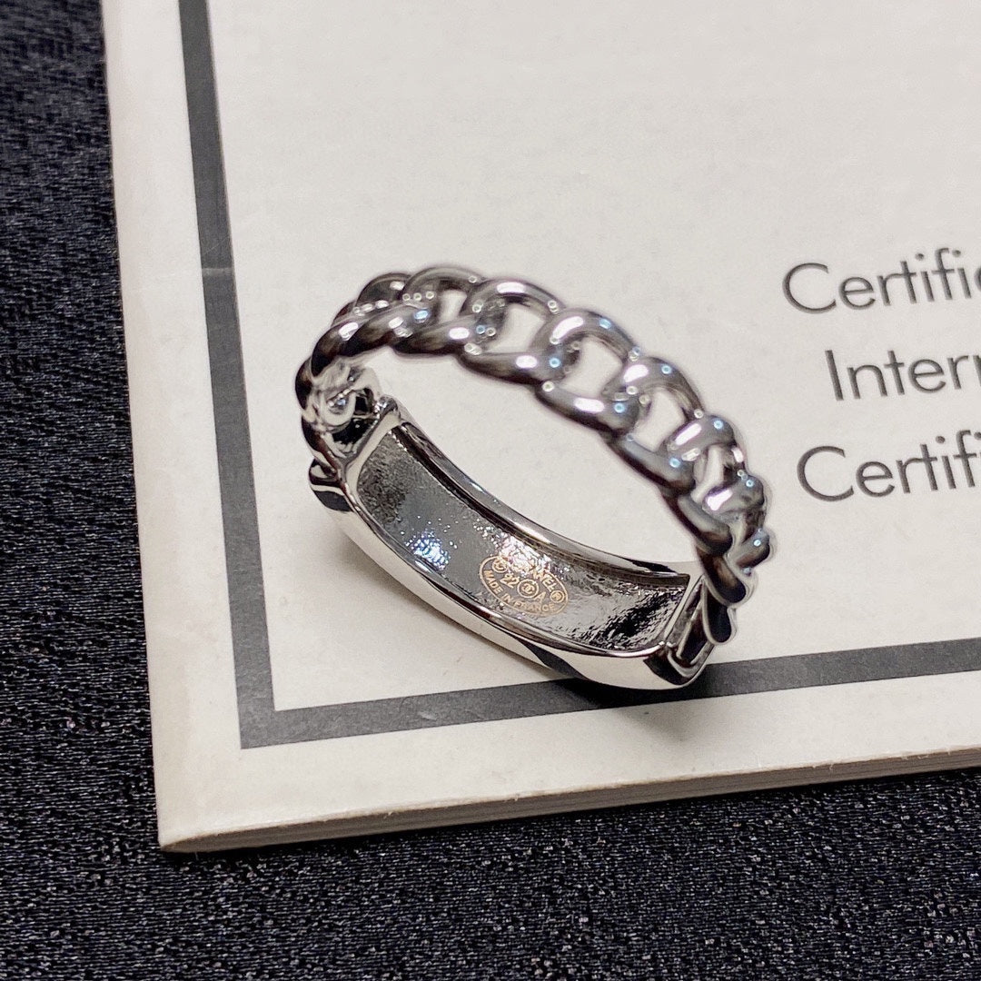 Chanel Chain Link Ring - 18K White Gold