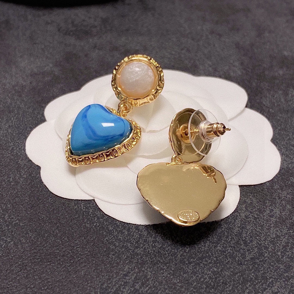 Chanel Blue Heart Pearl Earrings - 18K Yellow Gold