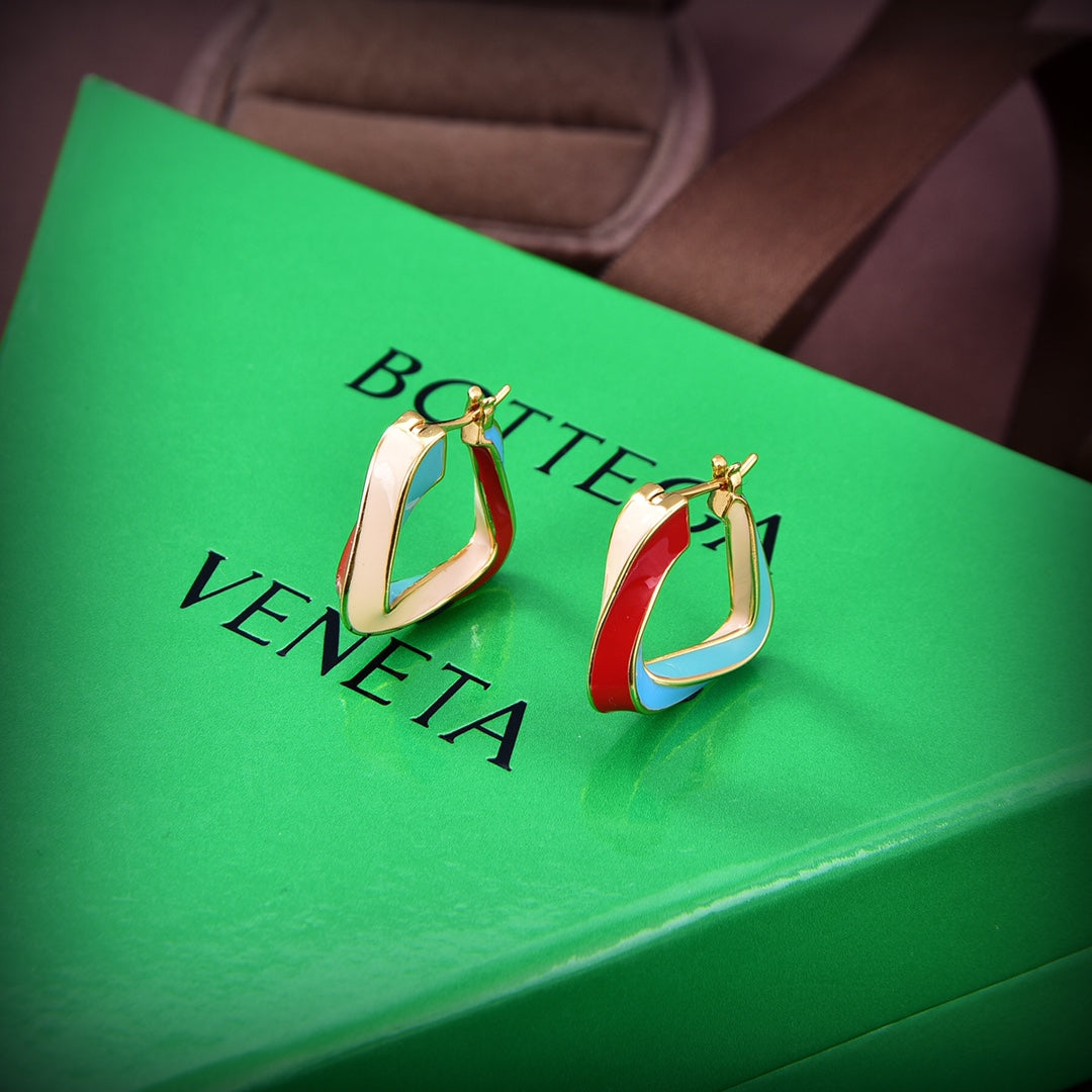 Bvlgari Twisted-triangle Hoop Earrings - 18K Yellow Gold