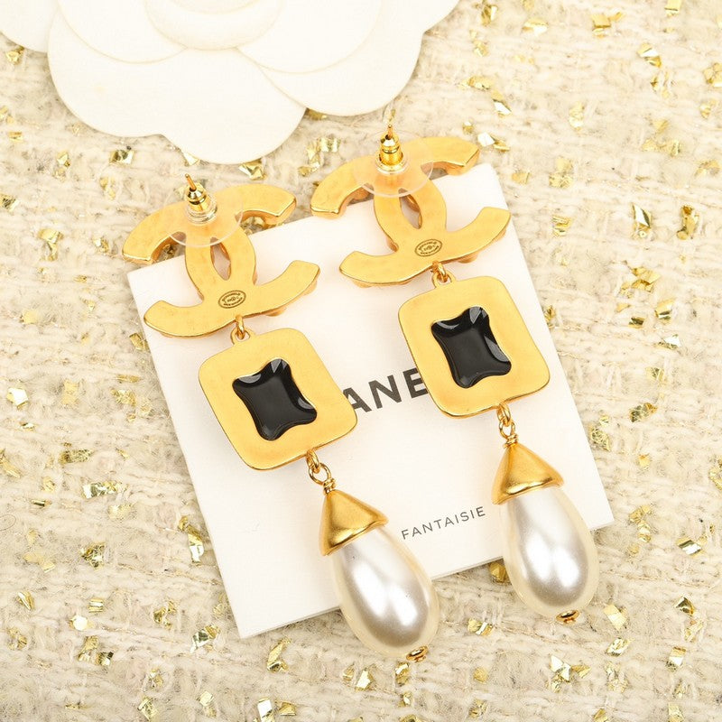 Chanel Long Pearl Pendant Earrings - 18K Yellow Gold