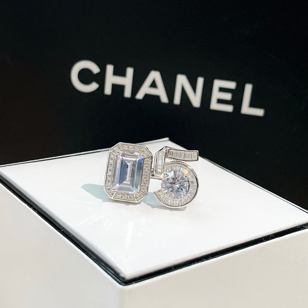 Chanel No.5 Diamond Ring - 18K White Gold