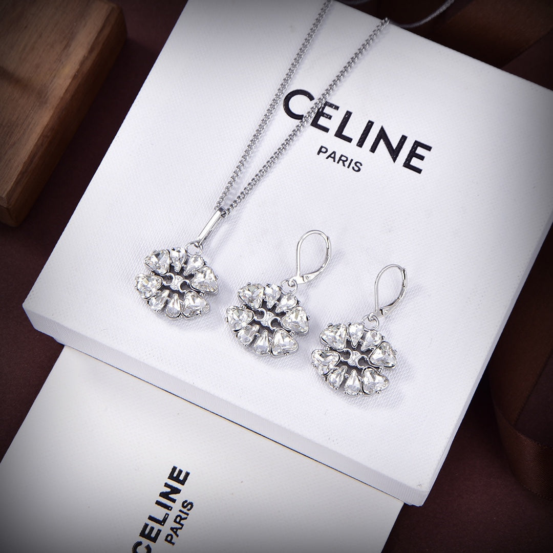 Celine Triomphe Daisy Earrings - 18K White Gold