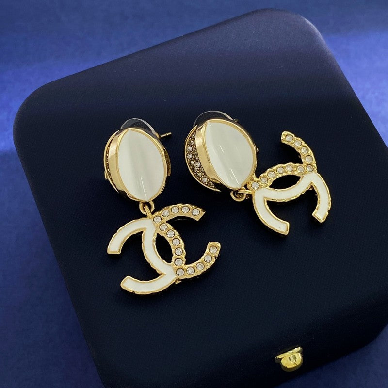 Chanel Half Diamond Earrings - 18K Yellow Gold