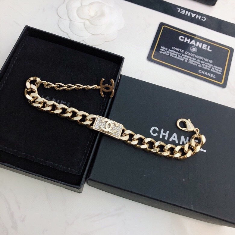 Chanel Diamonds Chain Necklace