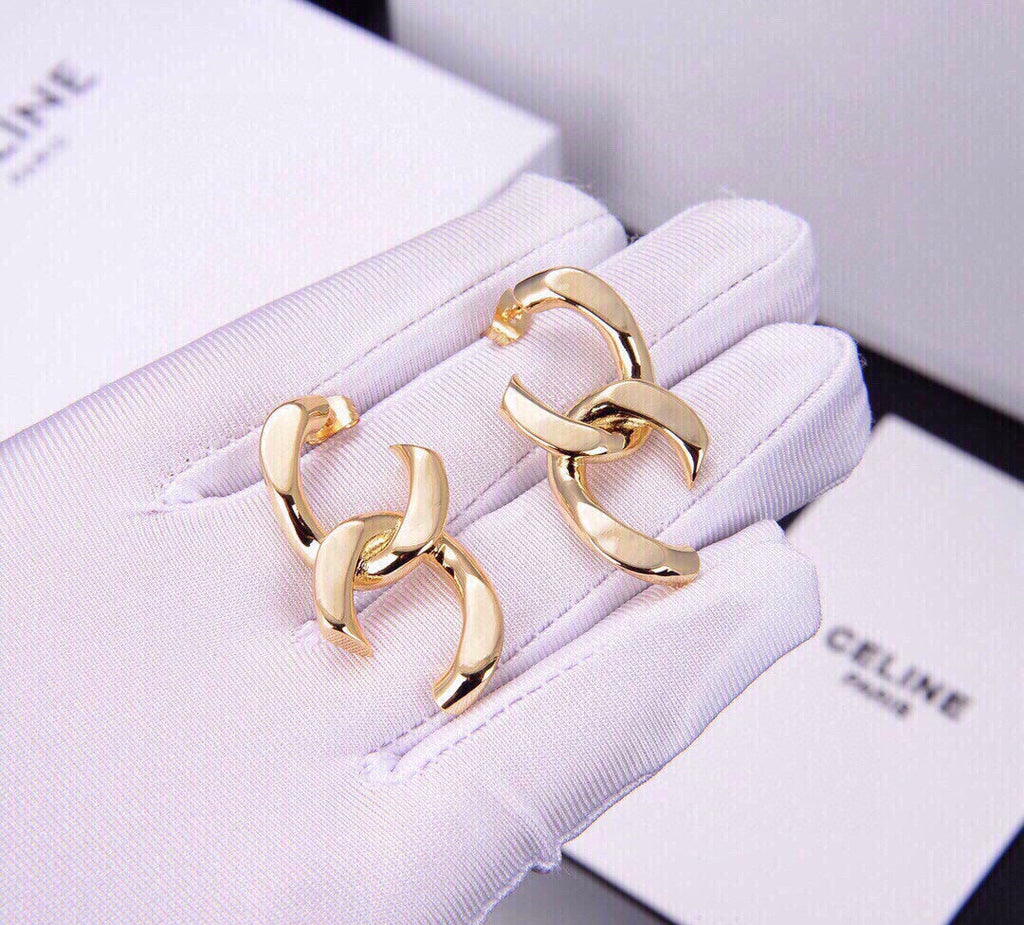 Celine Triomphe Earrings - 18K Yellow Gold