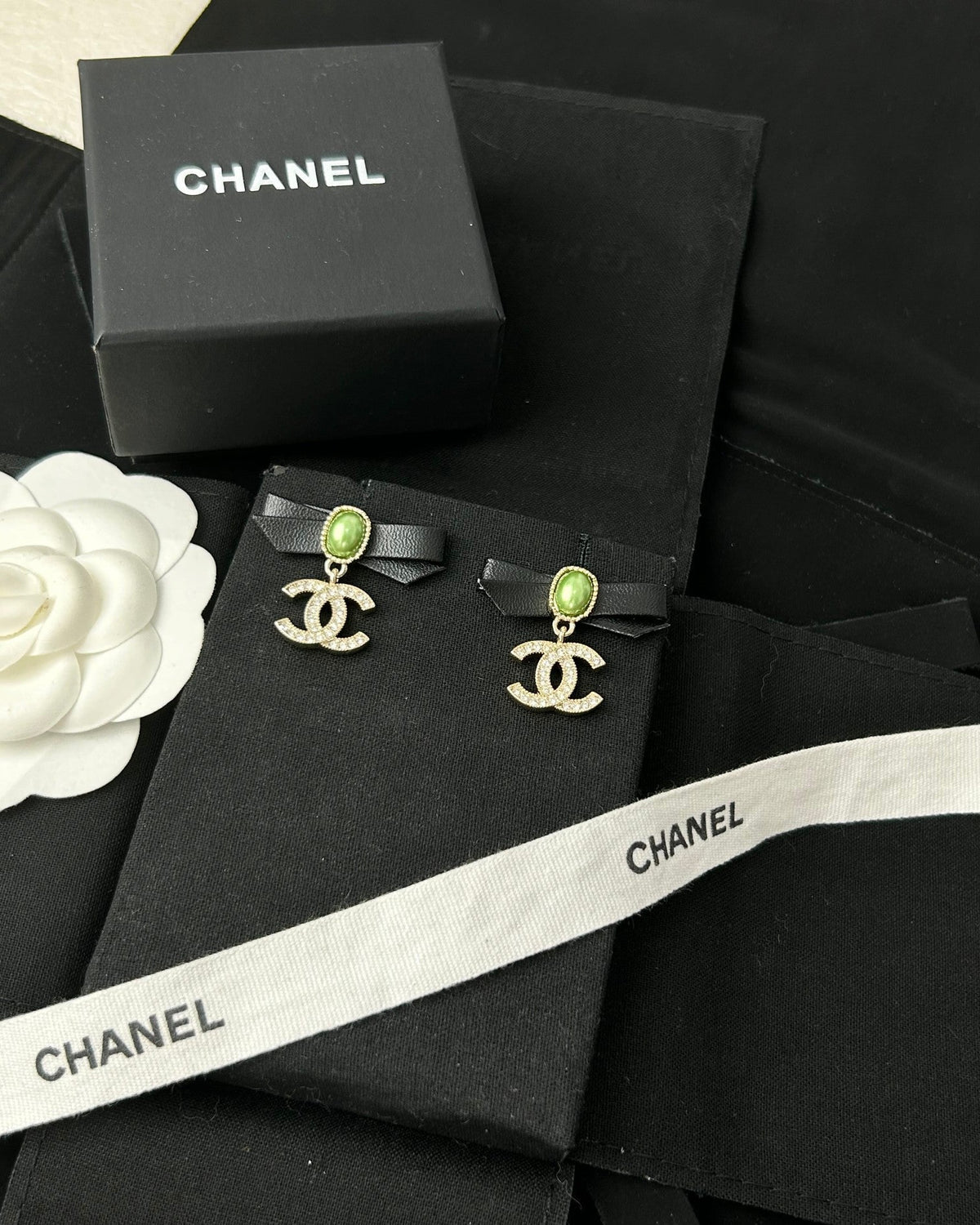 Chanel Bow Earrings - 18K Yellow Gold