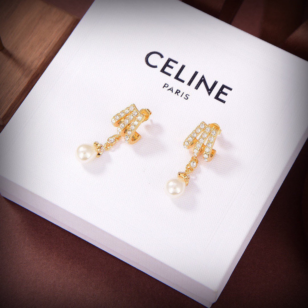 Celine Triomphe Vintage Pearl Earrings - 18K Yellow Gold