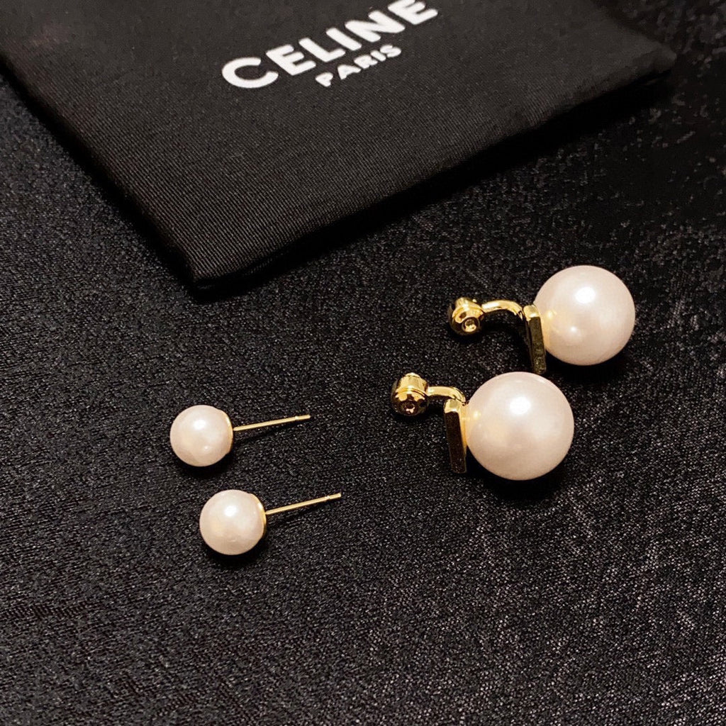 Celine Triomphe Pearl Earrings - 18K Yellow Gold