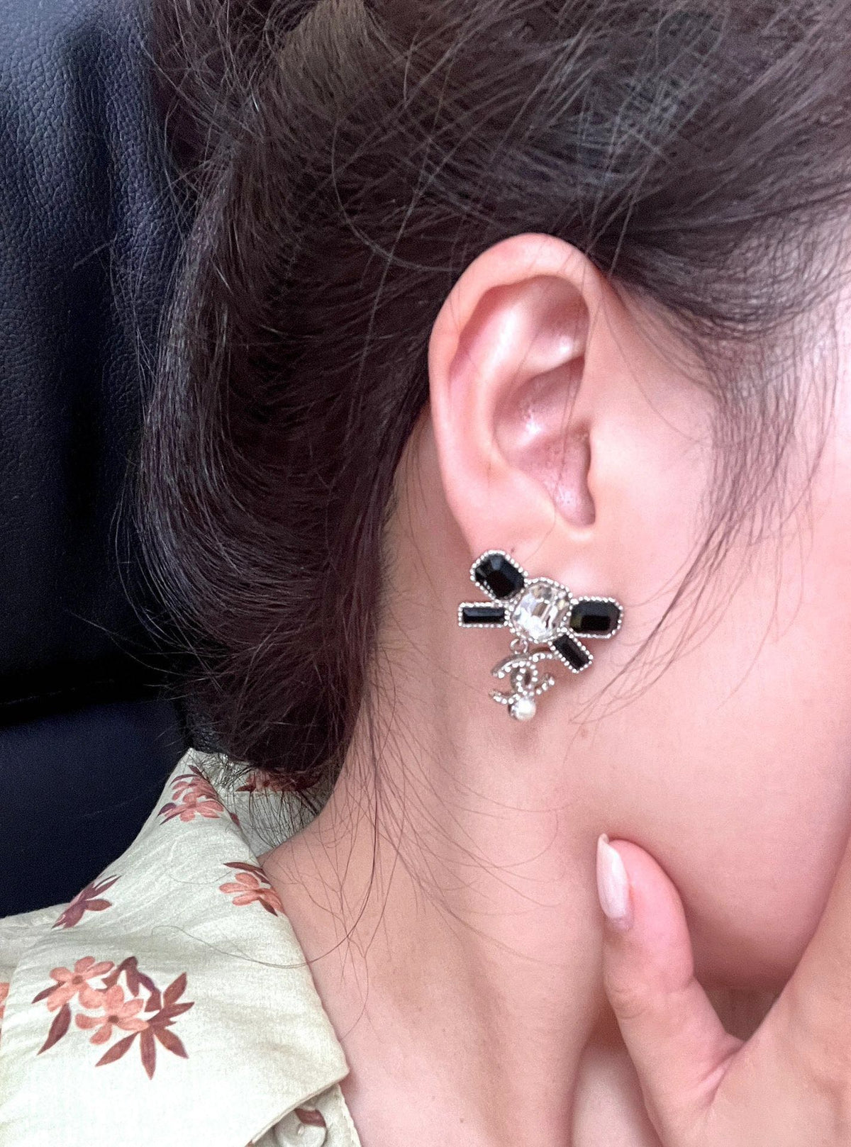 Chanel Bow Tie Crystal Earrings - 18K White Gold