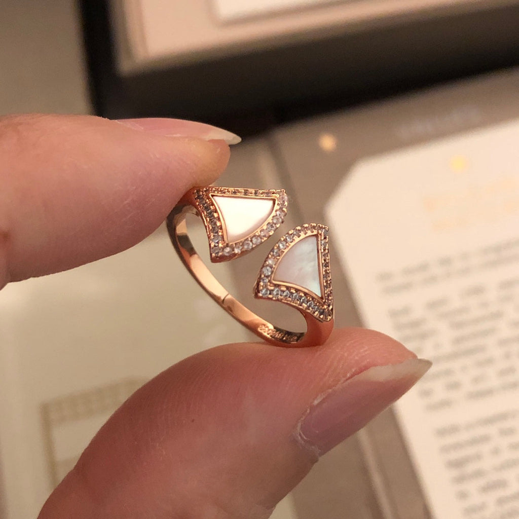 Bvlgari Dream Pearl Ring - 18K Rose Gold