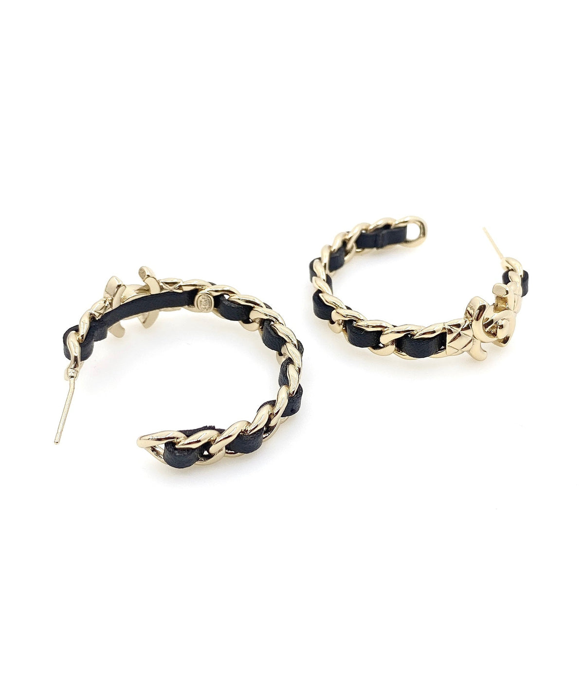 Chanel Circle Leather Earrings - 18K Yellow Gold