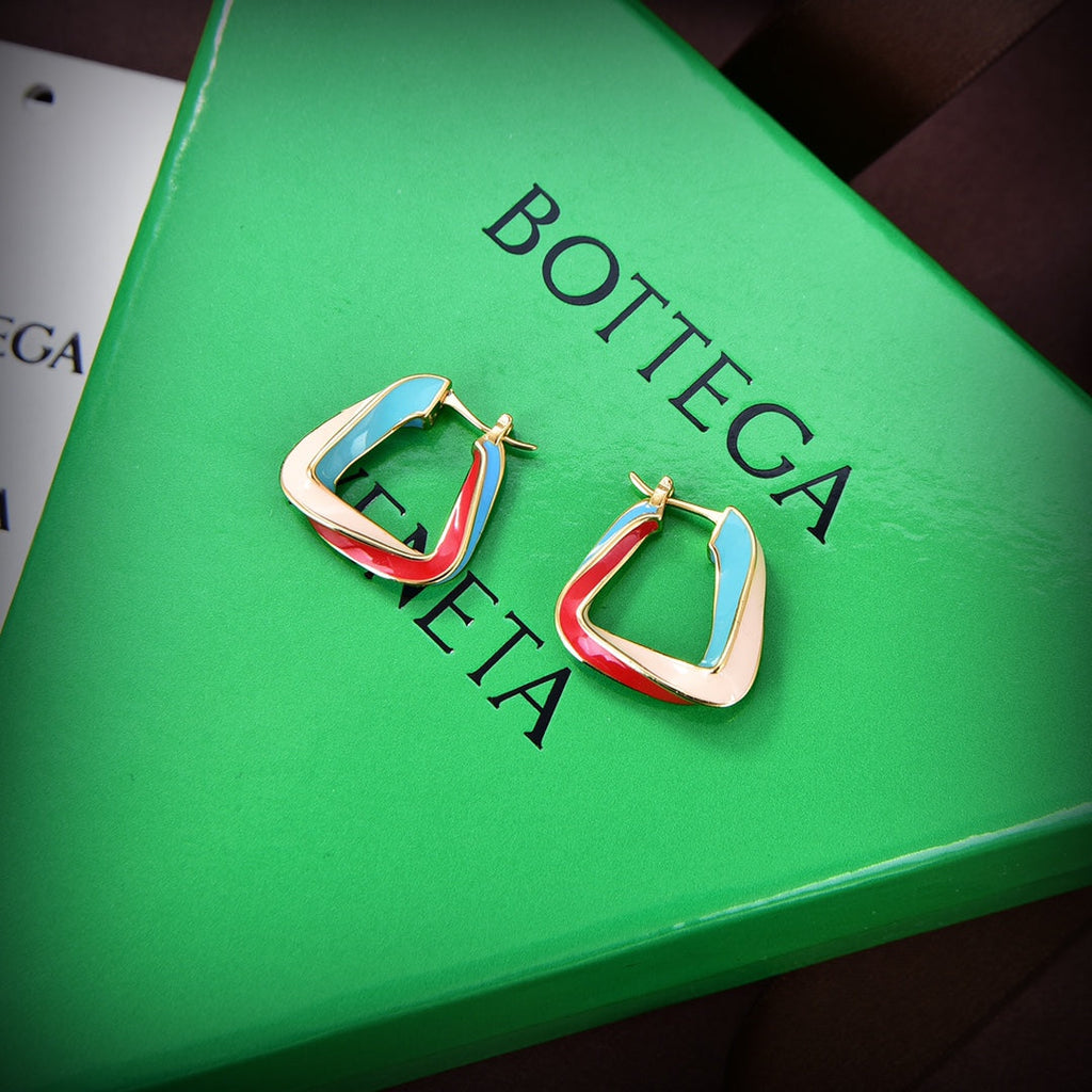 Bvlgari Twisted-triangle Hoop Earrings - 18K Yellow Gold