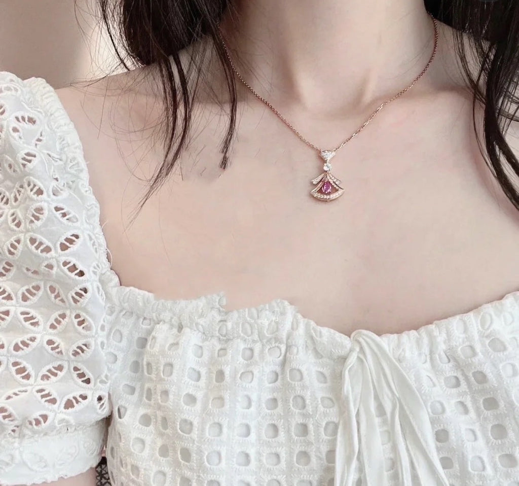 Bvlgari Dream Moissanite Necklace - 18K Gold
