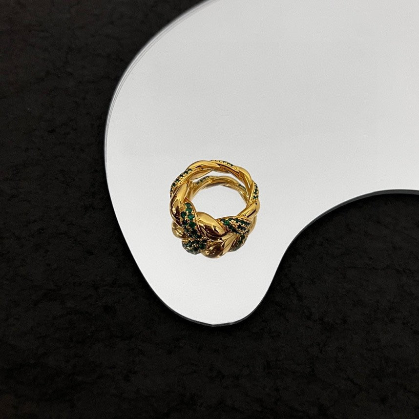 Bvlgari Green Crystal Ring - 18K Yellow Gold